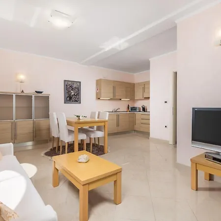 Perla With Balcony * Ičići