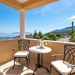 Apartmán Perla With Balcony *