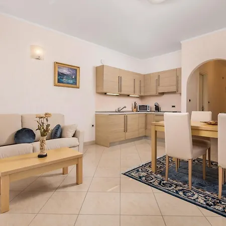 Apartamento Perla With Balcony *