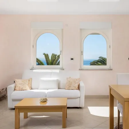 Apartamento Perla With Balcony *