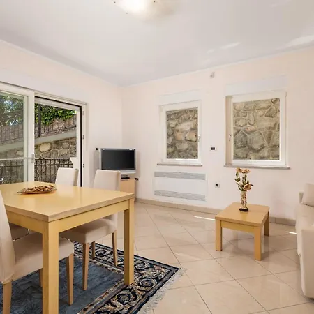 Apartamento Perla With Balcony *