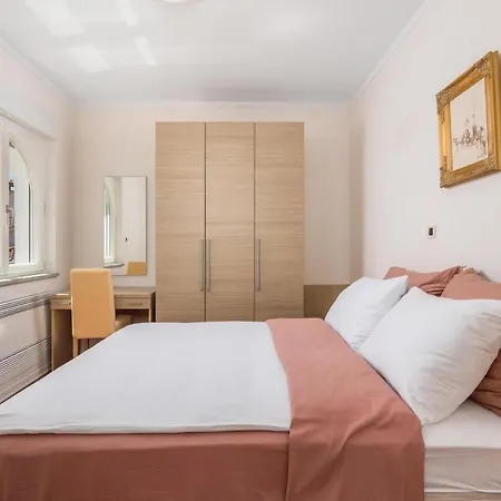 Apartamento Perla With Balcony