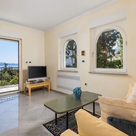 Apartamento Perla With Balcony *