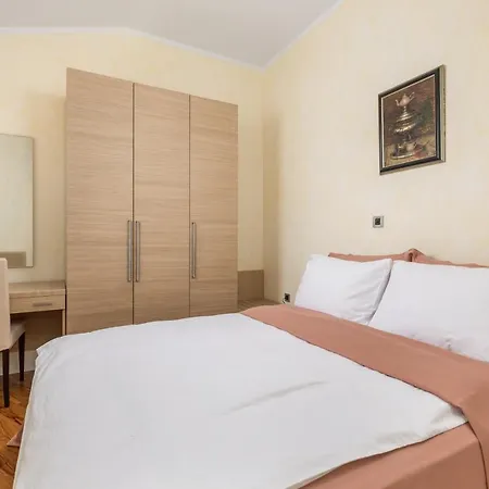 Apartamento Perla With Balcony