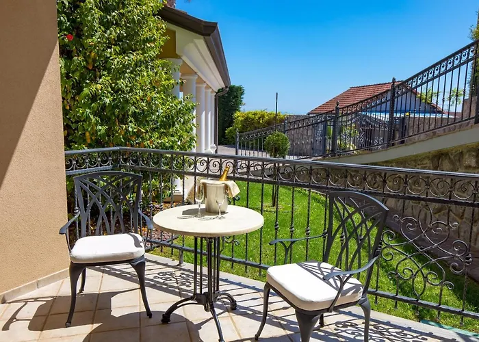 Perla With Balcony *