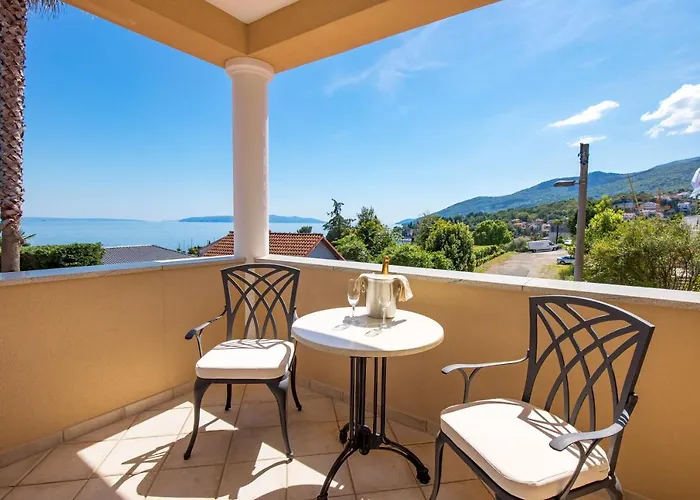 Apartament Perla With Balcony *