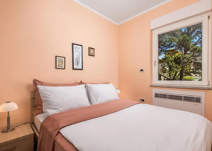 Apartament Perla With Balcony *