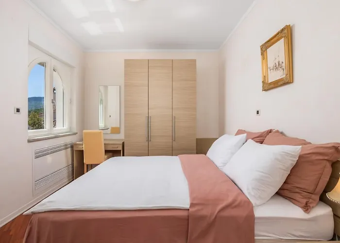 Apartament Perla With Balcony
