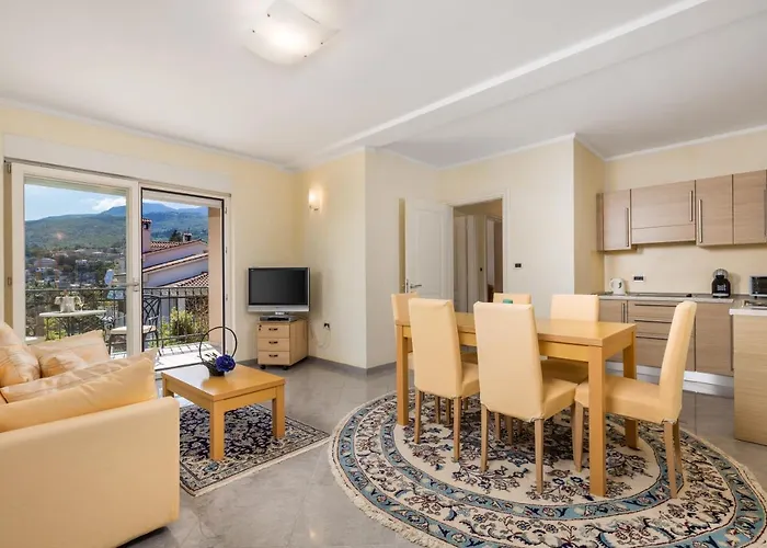 Apartament Perla With Balcony